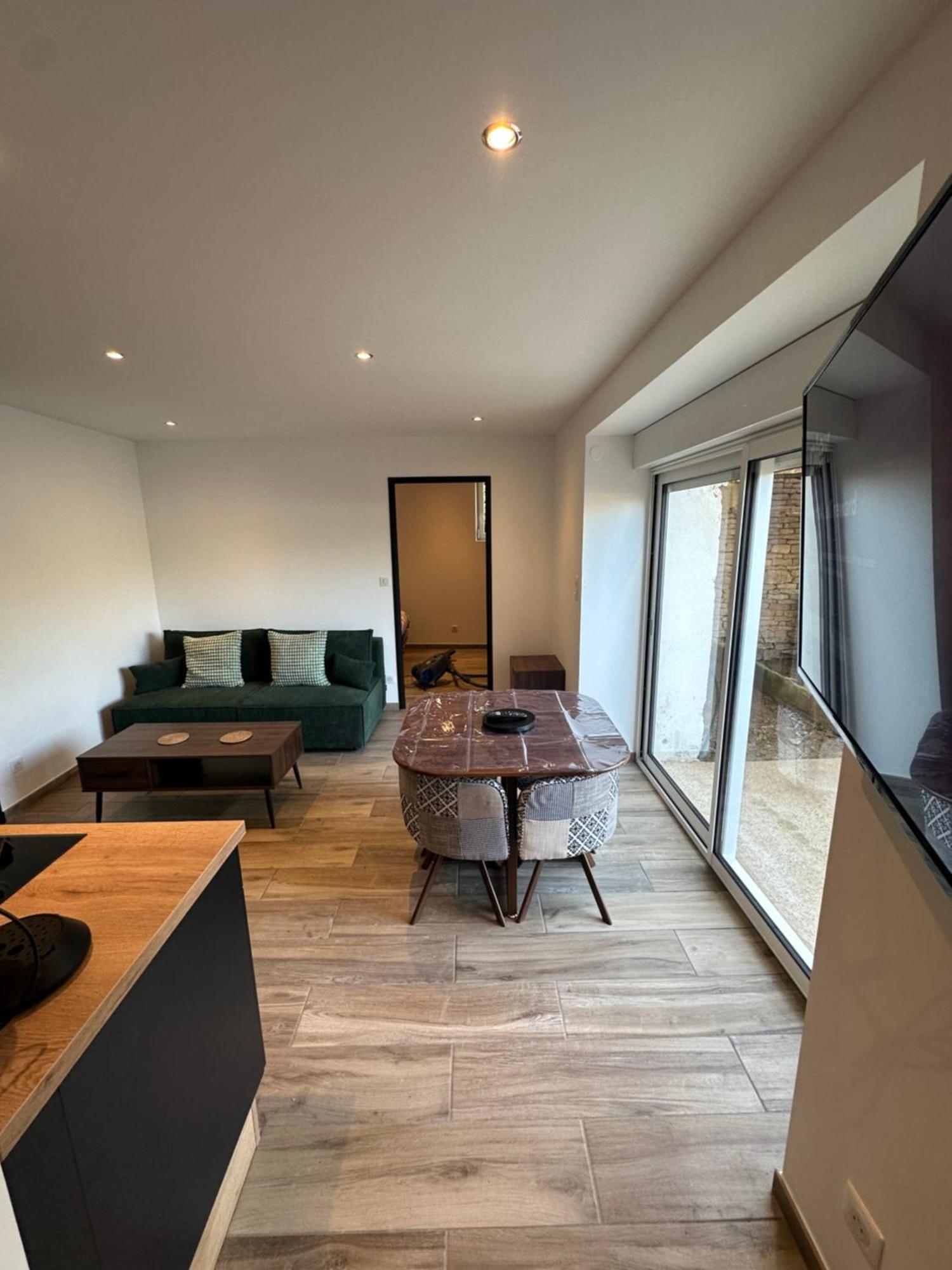 Appartement Moderne Et Confort Châtillon-sur-Seine Esterno foto